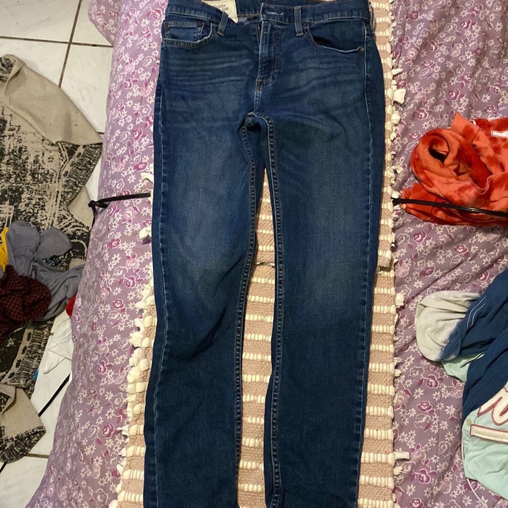 Hollister jeans
